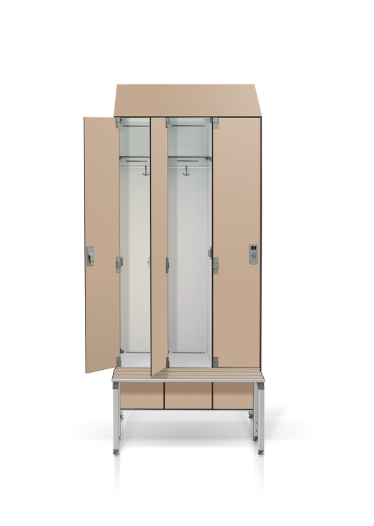 Armadio 3 posti con tetto inclinato, panca e pozzetto